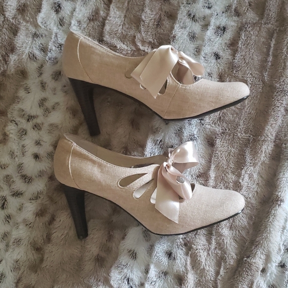 Ann Marino linen heels - Picture 2 of 6